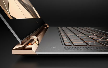 Si hablamos de tecnología, sin duda una de las marcas que se destacan es HP, sobre todo por el nuevo producto que han lanzado al mercado. El famoso notebook Spectre es el más fino y lujoso computador llevado a un nivel completamente nuevo en cuanto a su tecnología. Aluminio y fibra de carbono son alguno […]